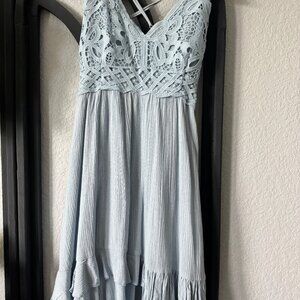 Baby Blue junior dress - M.      (E)